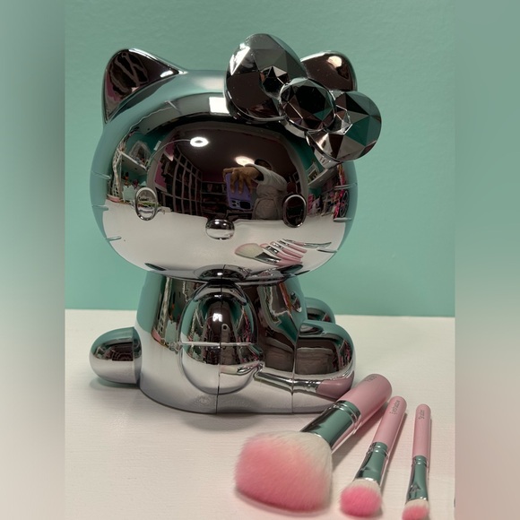 Sephora Other - 2010 Sephora Chrome Sanrio Hello Kitty Silver Makeup Brush Holder Storage 6 Pc.
